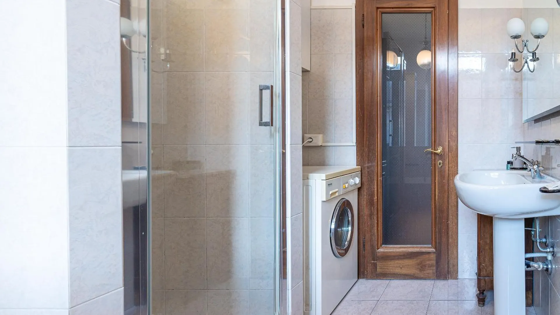 Easy Central Apartment - Milano Porta Romana